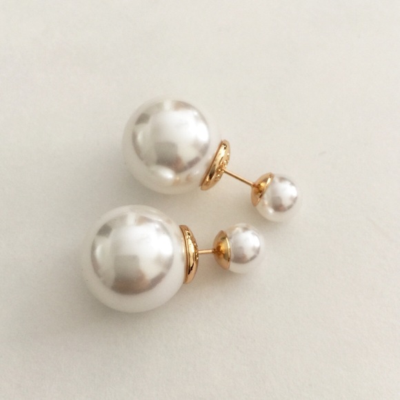 Dior Jewelry - 🎉HP🎉Double sided stud earrings Dior tribal alike