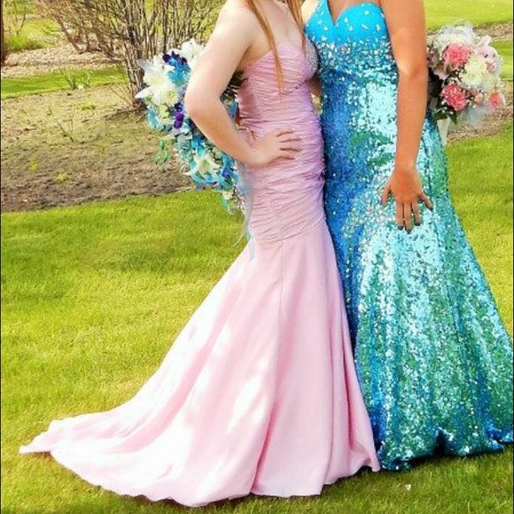 Prom dress