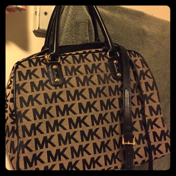 Michael Kors signature large satchel - black