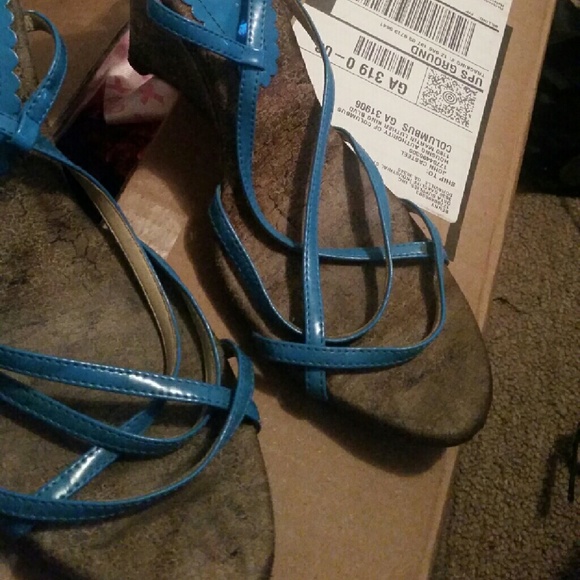 Wedge sandals