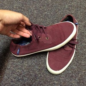 Maroon vans!