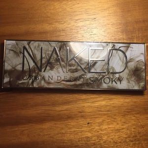 Naked Urban Decay Smoky Palette