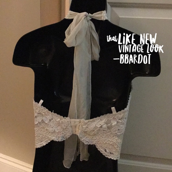 🍉SOLD🍉Like New//Vintage Lace Halter Top - Picture 2 of 4