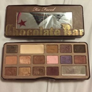 Too Faced Chocolate Bar
