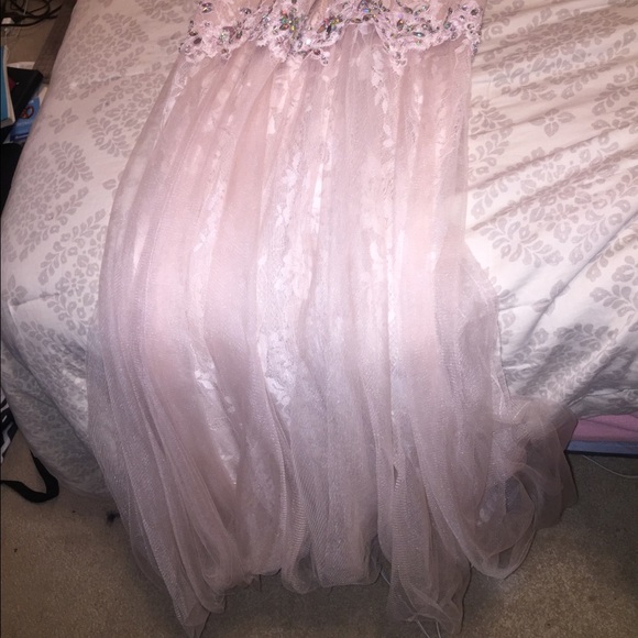 Light pink prom/pageant dress - Picture 4 of 4