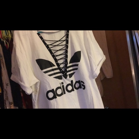 SOLD LF lace up vintage tee - Picture 2 of 3