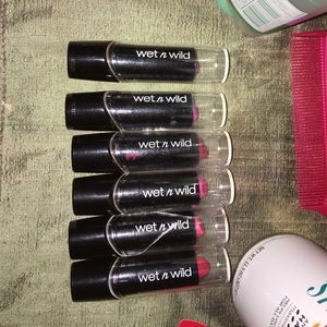 Wet n wild lipstick bundle!!!!