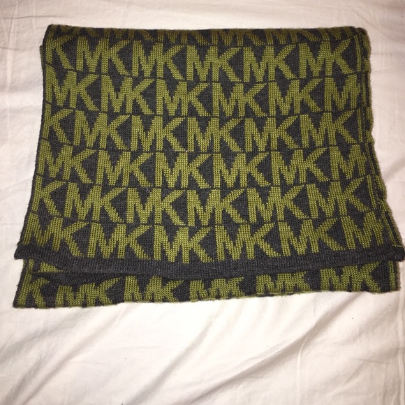 Michael Kors Scarf