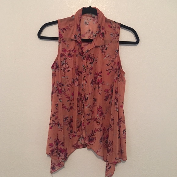Floral top