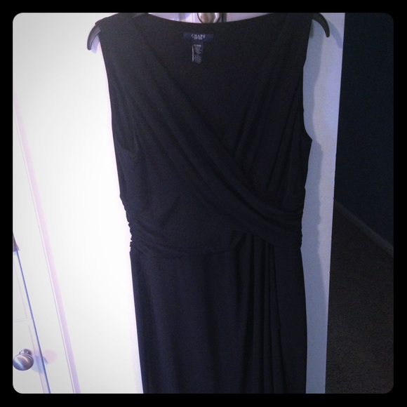 Criss cross LBD! Size XL.