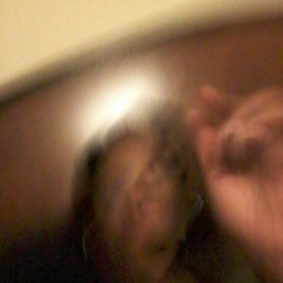 Meet your Posher, Jennifer - Picture 1 of 1