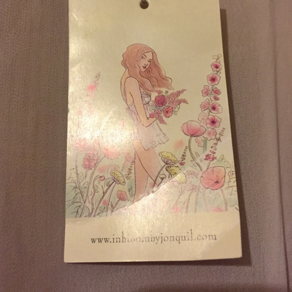 Sexy Robe - Picture 2 of 4