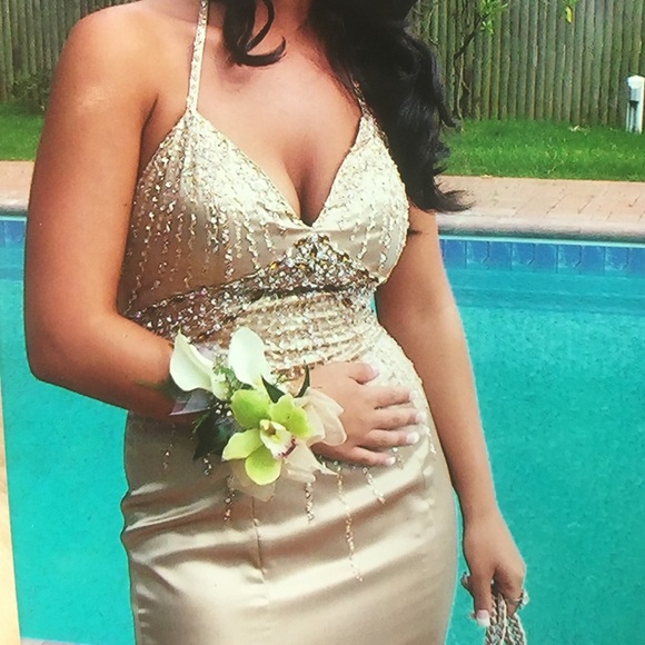 SALE ‼️GOLD & Iridescent Gem Mermaid Prom Dress - Picture 2 of 4