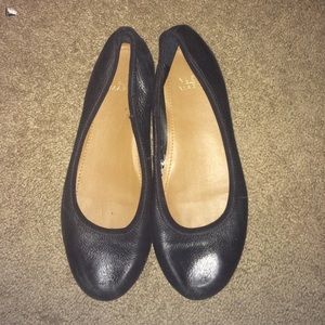 Black flats