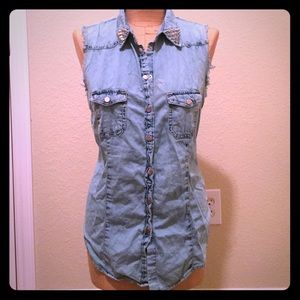 ❌SOLD❌Blue button down shirt with spike detail