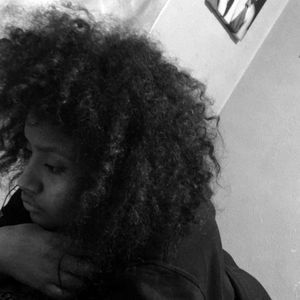 Meet your Posher, Dominique