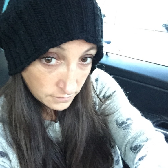 Meet your Posher, Faye - Picture 2 of 2