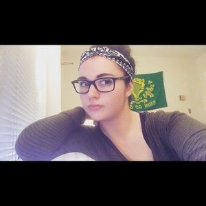 Meet your Posher, Kaitlyn