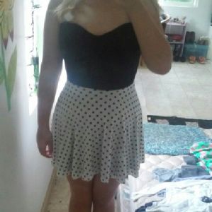 Sweet b&w pokadot dress