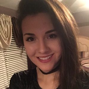 Meet your Posher, Brianna