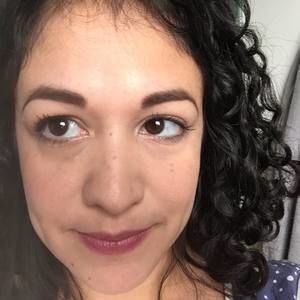 Meet your Posher, Violeta