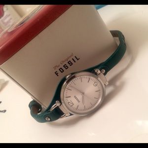 Teal Fossil Watch. Must go! Ships Monday!