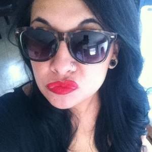 Meet your Posher, Lilia