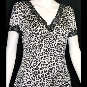 White House Black Market Lace Cheetah Silk Stretch