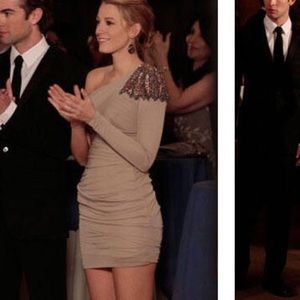 Carlos Miele shoulder sequin body con dress