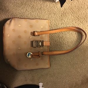 Dooney & bourke purse