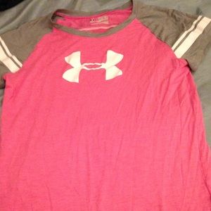 Under Armour Youth XL tee shirt