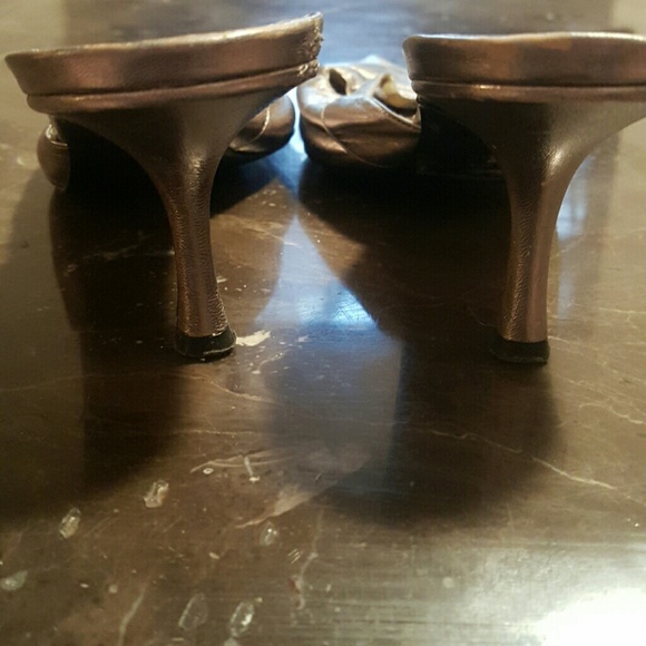 Slide on kitten heels - Picture 2 of 4