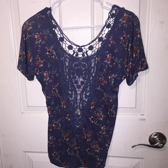 Flower Blouse - Picture 2 of 2