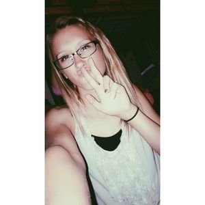 Meet your Posher, Savannah