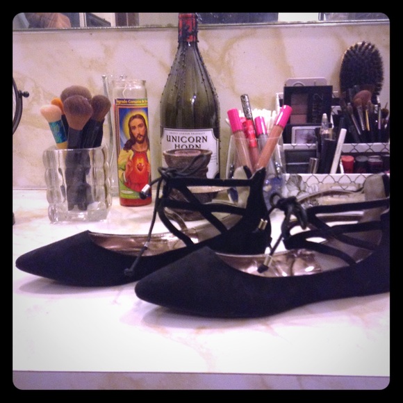 Ballet flats
