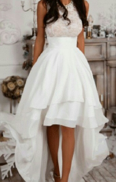 Sleeveless hi-low white prom dress