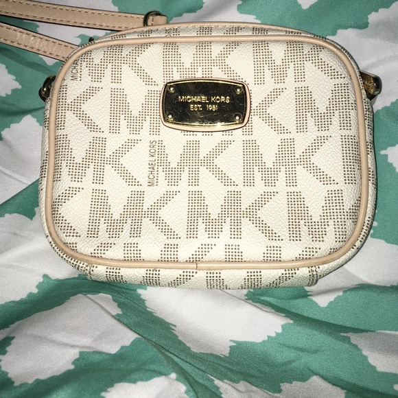 Mini Micheal Kors Cross Body Purse