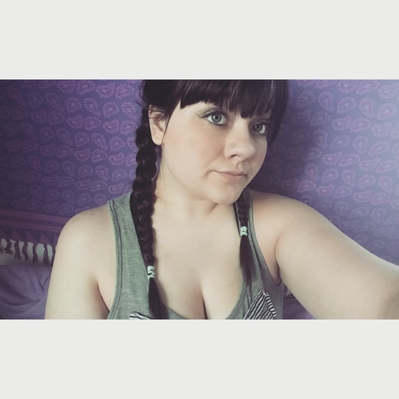 Meet your Posher, Allison