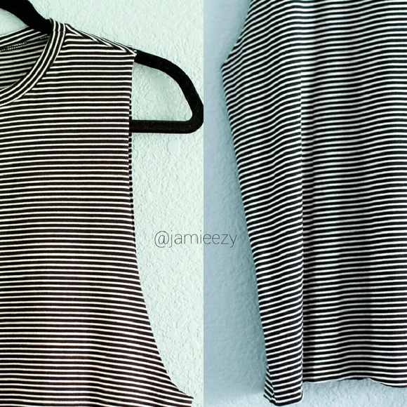 LAST ONE! Honey Punch | NWT Striped Muscle Tank - Picture 2 of 4