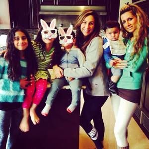 Meet your Posher, Lana