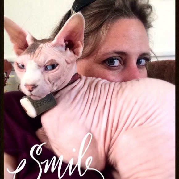 Meet your Posher, Melissa - Picture 2 of 4