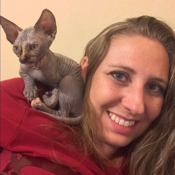 Meet your Posher, Melissa - Picture 4 of 4