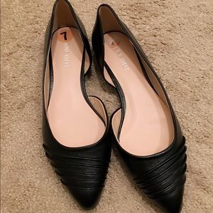 Super cute Nine West flats