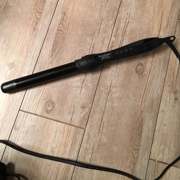Paul Mitchell styling wand