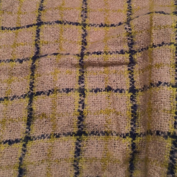 Renee's NYC Accessory Scarf - Picture 2 of 4