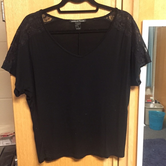 Lace shouldered shirt