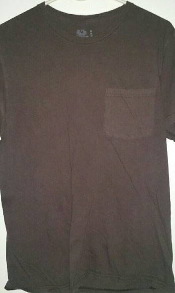 Basic men's top