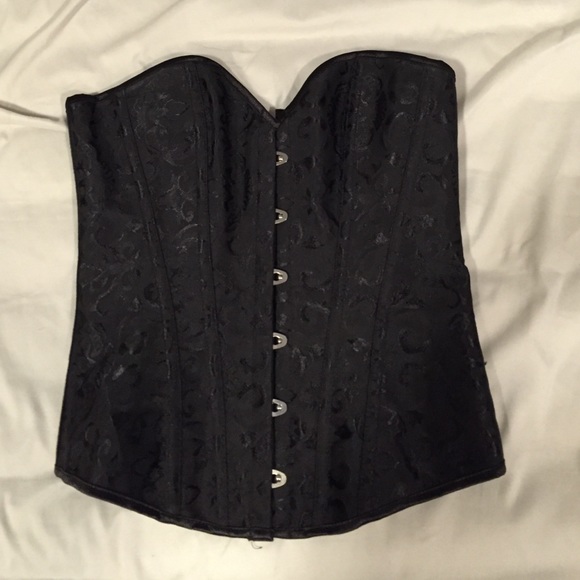 Black Clasp Corset - Picture 1 of 4