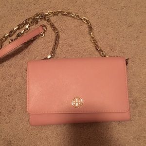 Tory Burch Robinson Chain Wallet