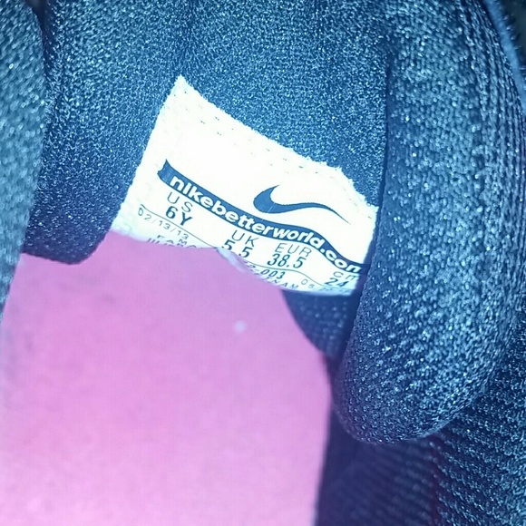 Nike Air Turf Raider - Picture 3 of 3